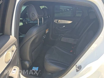 2021 Mercedes-Benz AMG GLC 63 - miniatura 13