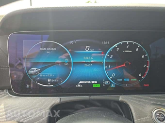 2021 Mercedes-Benz AMG GT 43 4MATIC Sedan - miniatura 9