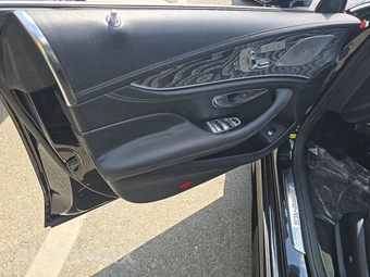 2021 Mercedes-Benz AMG GT 43 4MATIC Sedan – miniatura 17