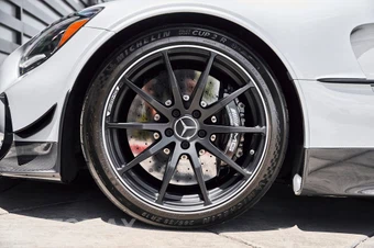 2021 Mercedes-Benz AMG GT Black Series Coupe - miniatura 3