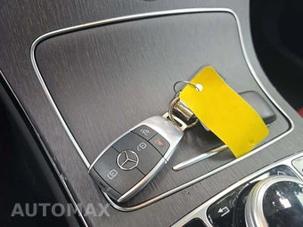 2021 Mercedes-Benz C 300 4MATIC Coupe - miniatura 5