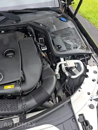 2021 Mercedes-Benz C 300 4MATIC Coupe - miniatura 21