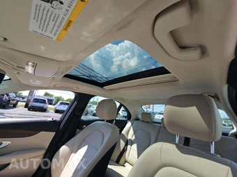 2021 Mercedes-Benz C 300 4MATIC Sedan - miniatura 11