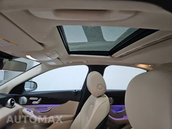 2021 Mercedes-Benz C 300 4MATIC Sedan - miniatura 17