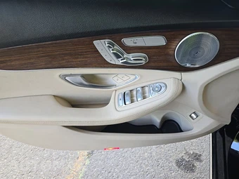 2021 Mercedes-Benz C 300 4MATIC Sedan - miniatura 9