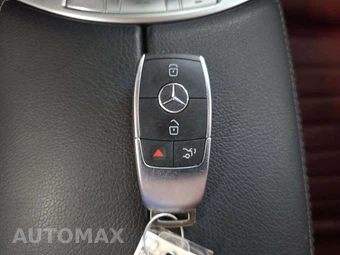 2021 Mercedes-Benz C 300 Convertible - miniatura 8