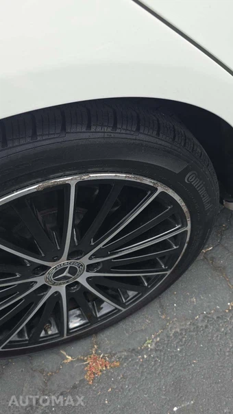 2021 Mercedes-Benz C 300 Sedan – miniatura 5
