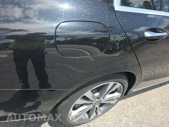 2021 Mercedes-Benz C 300 Sedan - miniatura 23