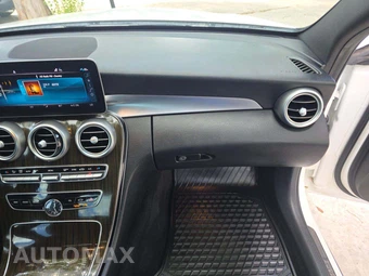 2021 Mercedes-Benz C 300 Sedan - miniatura 16