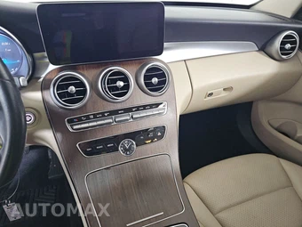 2021 Mercedes-Benz C 300 Sedan – miniatura 11
