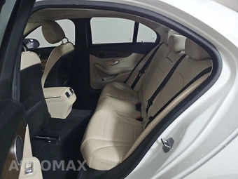 2021 Mercedes-Benz C 300 Sedan – miniatura 13