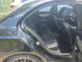 2021 Mercedes-Benz C 300 Sedan – miniatura 16