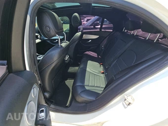 2021 Mercedes-Benz C 300 Sedan - miniatura 13