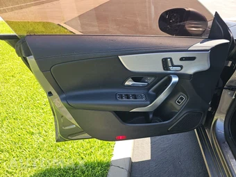 2021 Mercedes-Benz CLA 250 - miniatura 9