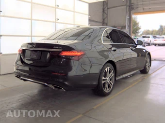 2021 Mercedes-Benz E 350 4MATIC Sedan - miniatura 5