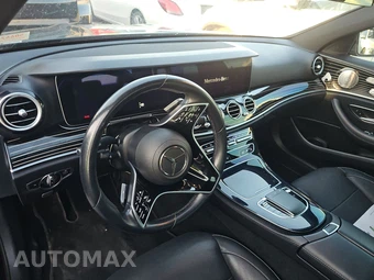 2021 Mercedes-Benz E 350 4MATIC Sedan - miniatura 10