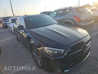2021 Mercedes-Benz E 350 4MATIC Sedan - miniatura 3