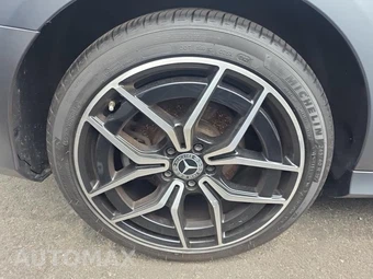2021 Mercedes-Benz E 350 4MATIC Sedan - miniatura 10