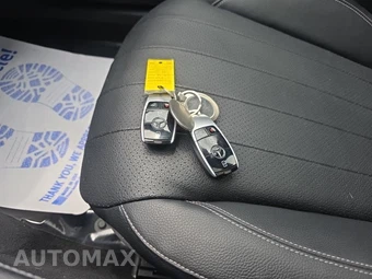 2021 Mercedes-Benz E 350 4MATIC Sedan - miniatura 23