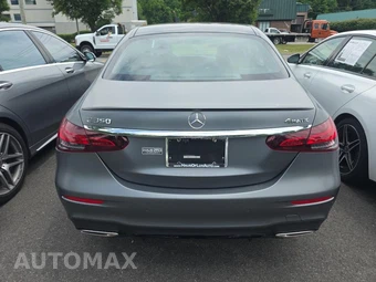 2021 Mercedes-Benz E 350 4MATIC Sedan - miniatura 5