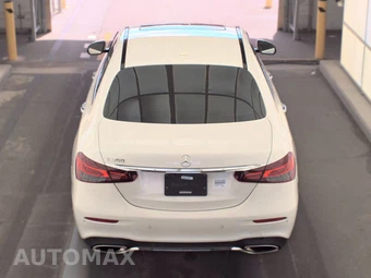 2021 Mercedes-Benz E 350 Sedan - miniatura 5