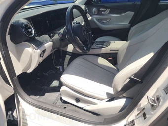 2021 Mercedes-Benz E 350 Sedan - miniatura 7