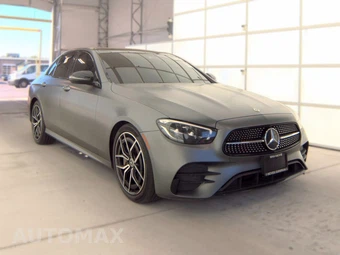 2021 Mercedes-Benz E 350 Sedan – miniatura 3