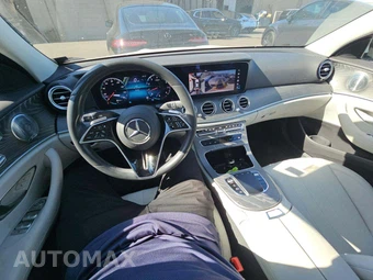 2021 Mercedes-Benz E 350 Sedan – miniatura 10