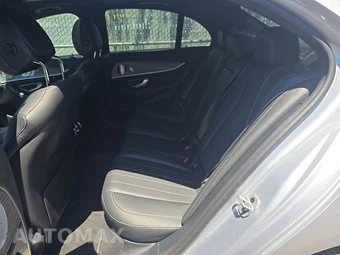 2021 Mercedes-Benz E 350 Sedan - miniatura 13