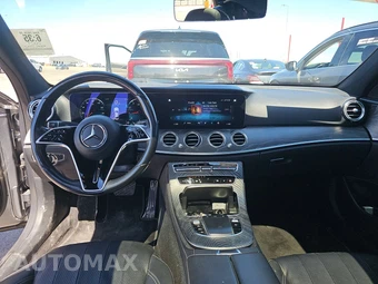 2021 Mercedes-Benz E 350 Sedan – miniatura 11