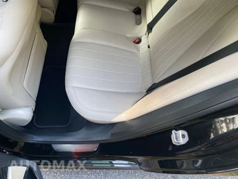 2021 Mercedes-Benz E 350 Sedan - miniatura 29
