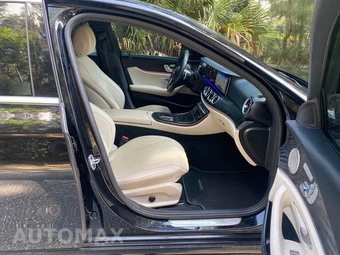 2021 Mercedes-Benz E 350 Sedan - miniatura 32