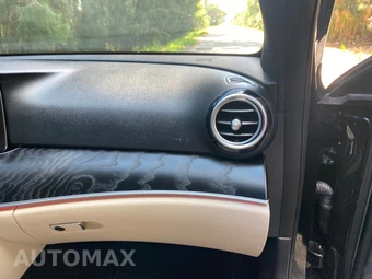 2021 Mercedes-Benz E 350 Sedan - miniatura 46