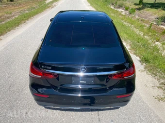 2021 Mercedes-Benz E 350 Sedan - miniatura 7