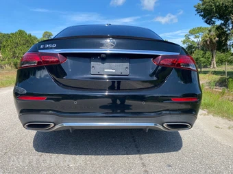 2021 Mercedes-Benz E 350 Sedan - miniatura 8