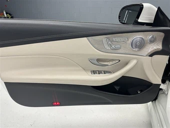 2021 Mercedes-Benz E 450 4MATIC Convertible - miniatura 22