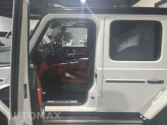 2021 Mercedes-Benz G 550 4MATIC - miniatura 3