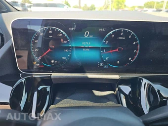 2021 Mercedes-Benz GLA 250 4MATIC – miniatura 9