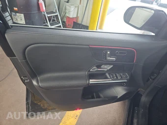 2021 Mercedes-Benz GLA 250 4MATIC - miniatura 9