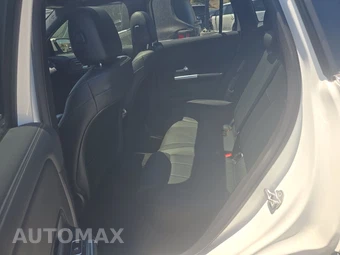 2021 Mercedes-Benz GLA 250 4MATIC – miniatura 13