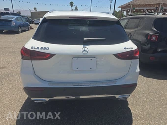 2021 Mercedes-Benz GLA 250 4MATIC – miniatura 5
