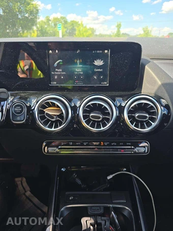 2021 Mercedes-Benz GLA 250 4MATIC - miniatura 10