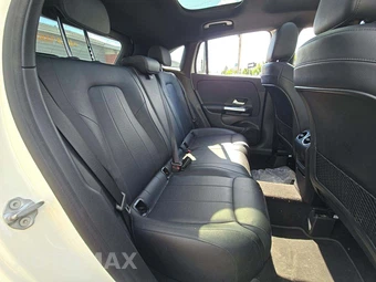 2021 Mercedes-Benz GLA 250 4MATIC - miniatura 16