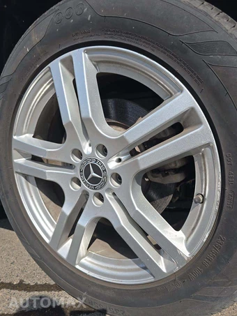 2021 Mercedes-Benz GLA 250 4MATIC - miniatura 22