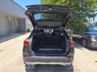 2021 Mercedes-Benz GLA 250 4MATIC – miniatura 14