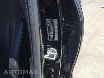 2021 Mercedes-Benz GLA 250 4MATIC – miniatura 5