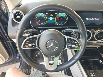 2021 Mercedes-Benz GLA 250 4MATIC – miniatura 10