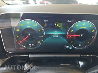 2021 Mercedes-Benz GLA 250 4MATIC – miniatura 12