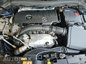 2021 Mercedes-Benz GLA 250 4MATIC – miniatura 15