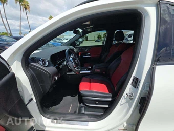 2021 Mercedes-Benz GLA 250 4MATIC - miniatura 3